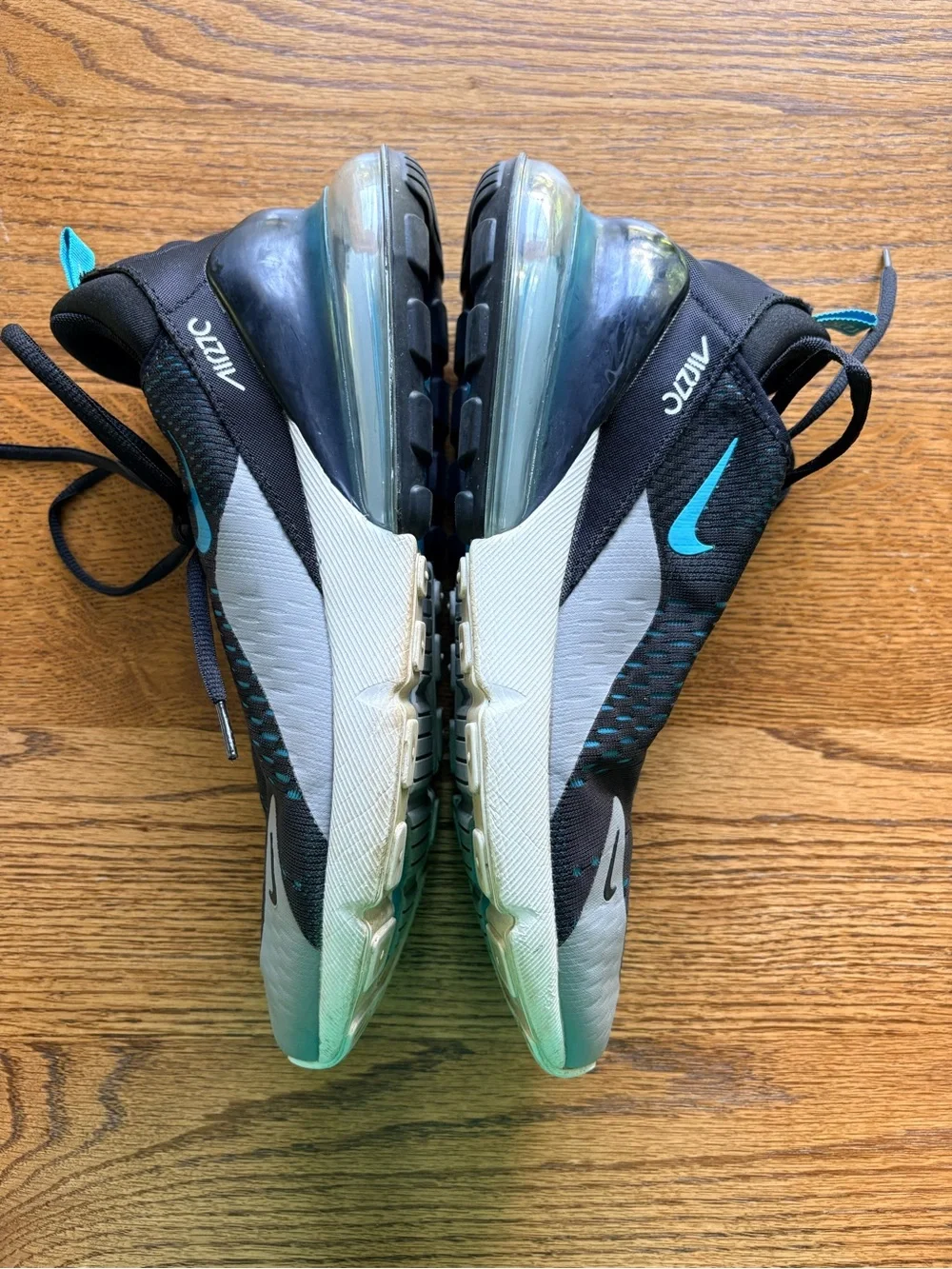 Nike Men’s Air 270’s Black, Teal & Gray Athletic Shoes- size 11